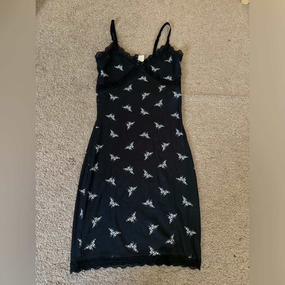H & M Divided black and white‎ butterfly slip dress size XS